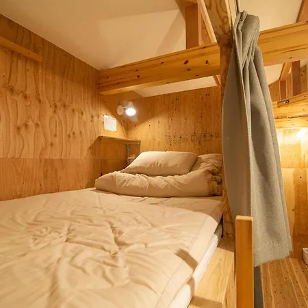 Mitoyo Bed N Chill Shippoya 七宝屋旅舍 外观 照片